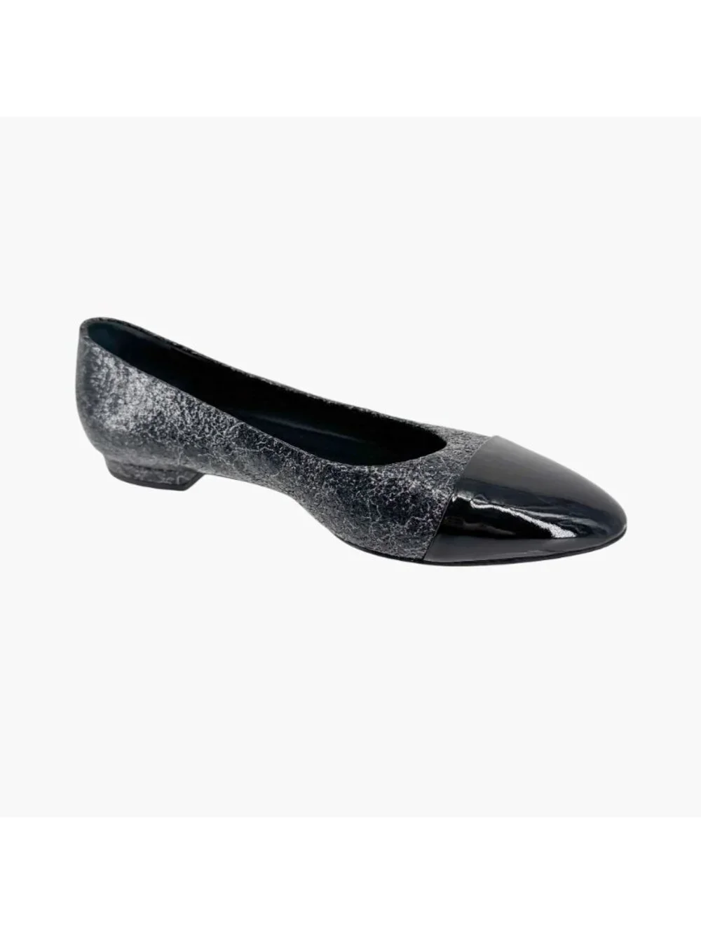 Chanel CC Cap Toe Ballet Flats Black Silver Leather Size 37.5 US 6.5–7 Women